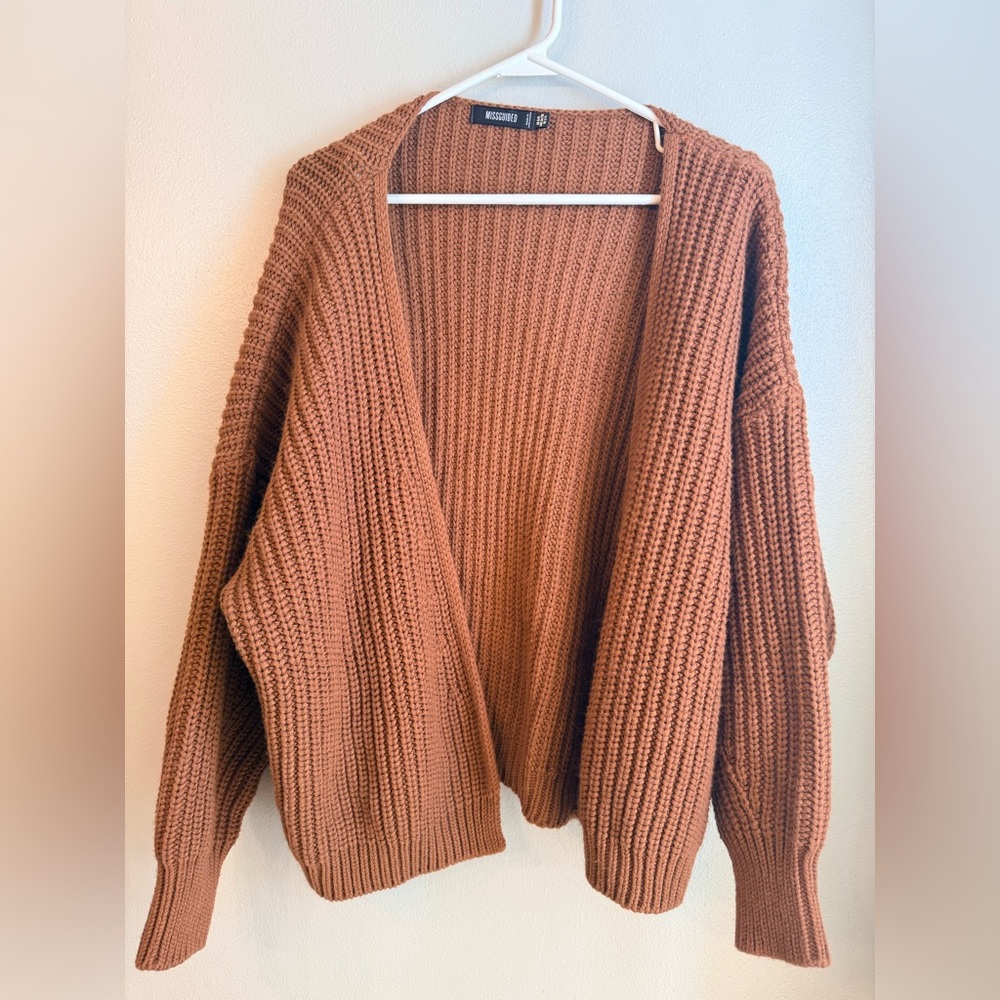 Missguided Woman’s Chunky Knit Cardigan